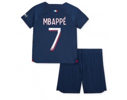 Lacne Dětský Futbalové dres Paris Saint-Germain Kylian Mbappe #7 2023-24 Krátky Rukáv - Domáci (+ trenírky)